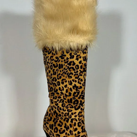 Faux Fur Boot Cuffs - Picture 2 of 3